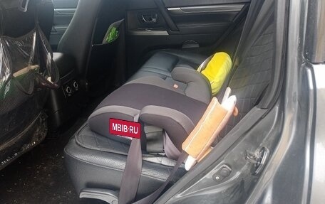 Mitsubishi Pajero IV, 2013 год, 1 830 000 рублей, 3 фотография