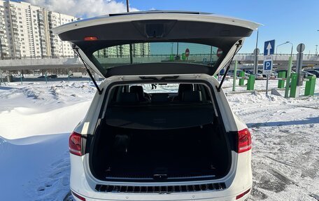 Volkswagen Touareg III, 2011 год, 1 795 000 рублей, 6 фотография