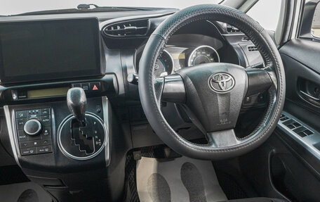 Toyota Wish II, 2010 год, 1 249 000 рублей, 14 фотография