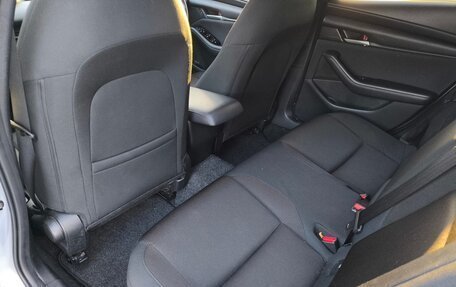 Mazda 3, 2023 год, 1 140 000 рублей, 5 фотография