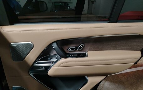 Land Rover Range Rover IV рестайлинг, 2025 год, 26 047 040 рублей, 14 фотография