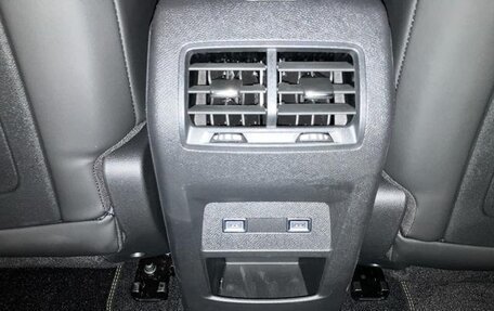 Peugeot 308, 2023 год, 2 100 000 рублей, 28 фотография