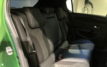 Peugeot 308, 2023 год, 2 100 000 рублей, 25 фотография