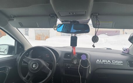 Volkswagen Polo VI (EU Market), 2013 год, 750 000 рублей, 3 фотография