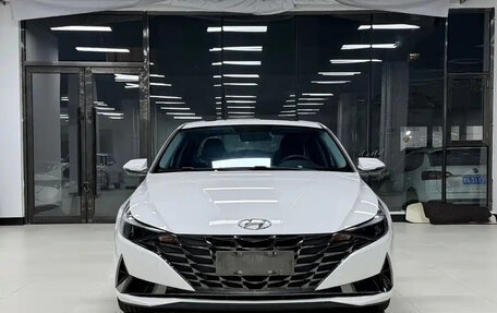 Hyundai Elantra, 2023 год, 1 280 370 рублей, 2 фотография