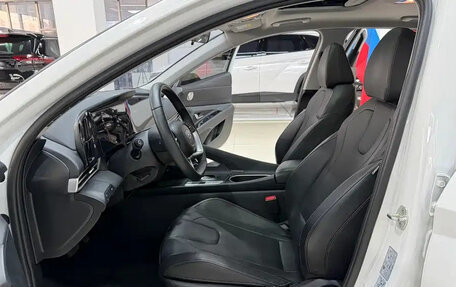 Hyundai Elantra, 2023 год, 1 280 370 рублей, 9 фотография