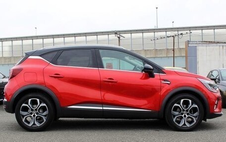 Renault Captur II, 2022 год, 1 400 000 рублей, 3 фотография