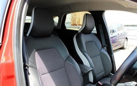 Renault Captur II, 2022 год, 1 400 000 рублей, 13 фотография