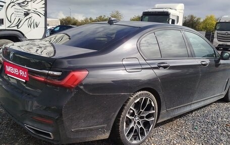 BMW 7 серия, 2019 год, 5 530 000 рублей, 4 фотография