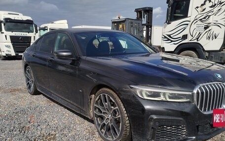 BMW 7 серия, 2019 год, 5 530 000 рублей, 2 фотография