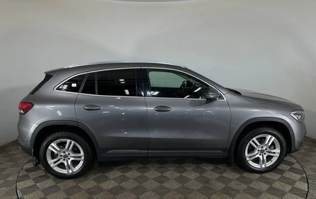 Mercedes-Benz GLA, 2020 год, 3 050 000 рублей, 4 фотография