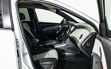 Chevrolet Cruze II, 2012 год, 700 000 рублей, 9 фотография