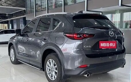 Mazda CX-5 II, 2022 год, 2 400 000 рублей, 4 фотография
