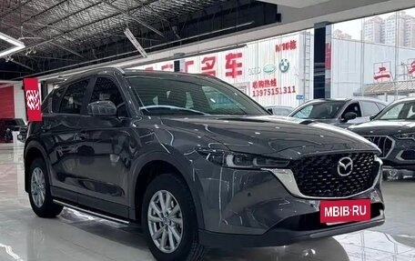 Mazda CX-5 II, 2022 год, 2 400 000 рублей, 3 фотография
