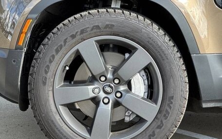 Land Rover Defender II, 2025 год, 9 712 000 рублей, 9 фотография