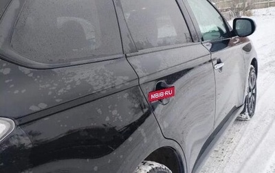 Mitsubishi Outlander III рестайлинг 3, 2013 год, 1 400 000 рублей, 1 фотография