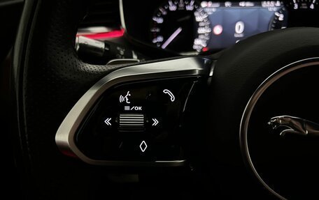 Jaguar F-Pace, 2021 год, 4 949 000 рублей, 23 фотография