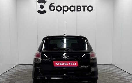 Toyota Matrix, 2005 год, 690 000 рублей, 7 фотография