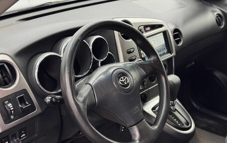 Toyota Matrix, 2005 год, 690 000 рублей, 20 фотография