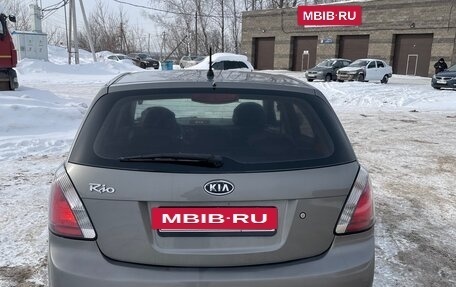 KIA Rio II, 2010 год, 420 000 рублей, 3 фотография