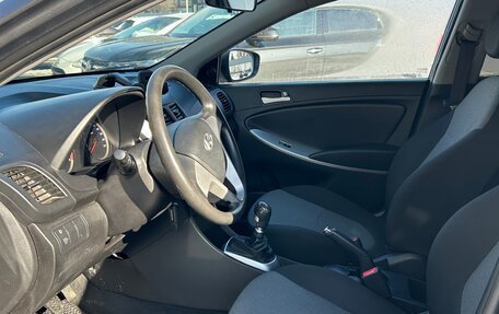 Hyundai Solaris II рестайлинг, 2014 год, 880 000 рублей, 4 фотография