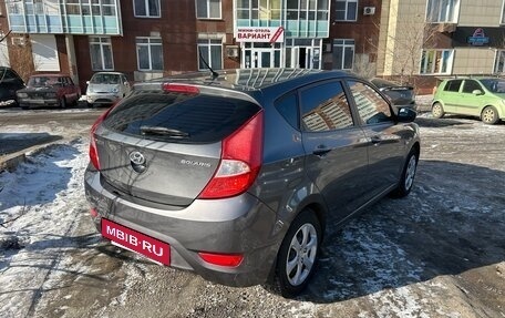 Hyundai Solaris II рестайлинг, 2014 год, 880 000 рублей, 3 фотография