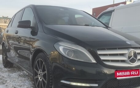 Mercedes-Benz B-Класс, 2014 год, 1 490 000 рублей, 2 фотография