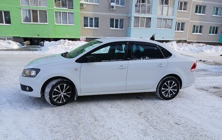 Volkswagen Polo VI (EU Market), 2014 год, 835 000 рублей, 2 фотография