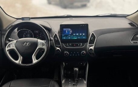 Hyundai ix35 I рестайлинг, 2011 год, 935 000 рублей, 14 фотография