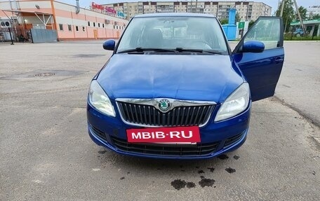 Skoda Fabia II, 2010 год, 650 000 рублей, 2 фотография