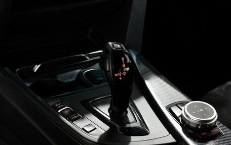 BMW 3 серия, 2016 год, 1 969 000 рублей, 10 фотография