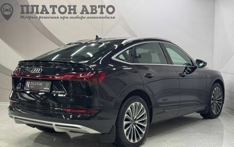 Audi e-tron Sportback I, 2022 год, 5 699 000 рублей, 7 фотография