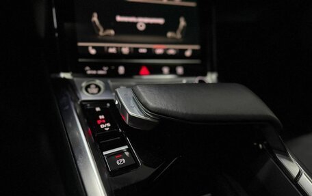 Audi e-tron Sportback I, 2022 год, 5 699 000 рублей, 9 фотография