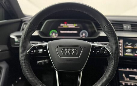 Audi e-tron Sportback I, 2022 год, 5 699 000 рублей, 22 фотография