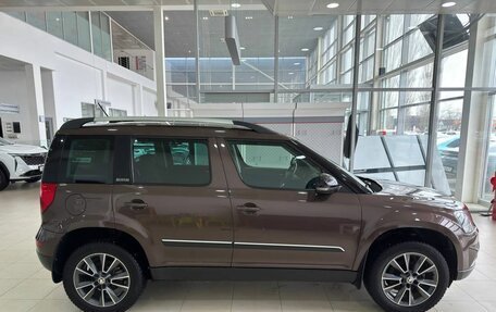 Skoda Yeti I рестайлинг, 2017 год, 1 599 900 рублей, 5 фотография