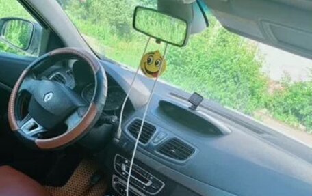 Renault Fluence I, 2013 год, 260 000 рублей, 6 фотография