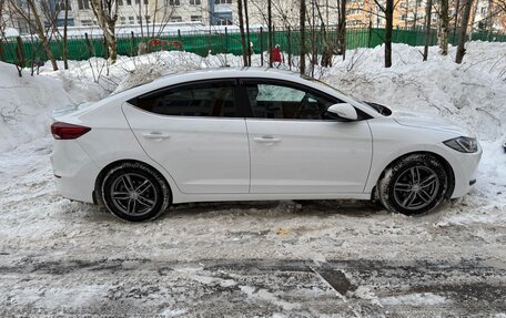 Hyundai Elantra VI рестайлинг, 2017 год, 1 630 000 рублей, 7 фотография