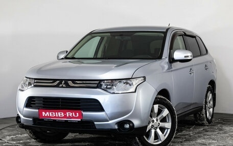 Mitsubishi Outlander III рестайлинг 3, 2013 год, 1 149 000 рублей, 1 фотография