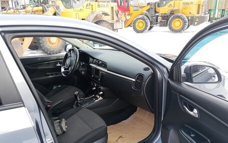 KIA Rio IV, 2017 год, 1 100 000 рублей, 6 фотография