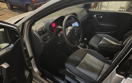 Volkswagen Polo VI (EU Market), 2011 год, 790 000 рублей, 9 фотография