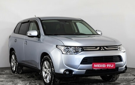 Mitsubishi Outlander III рестайлинг 3, 2013 год, 1 149 000 рублей, 3 фотография
