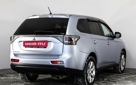 Mitsubishi Outlander III рестайлинг 3, 2013 год, 1 149 000 рублей, 5 фотография