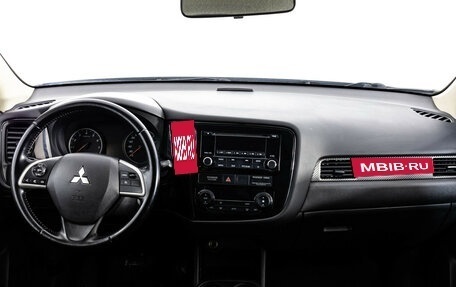 Mitsubishi Outlander III рестайлинг 3, 2013 год, 1 149 000 рублей, 10 фотография