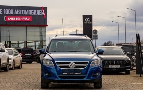 Volkswagen Tiguan I, 2010 год, 955 000 рублей, 2 фотография