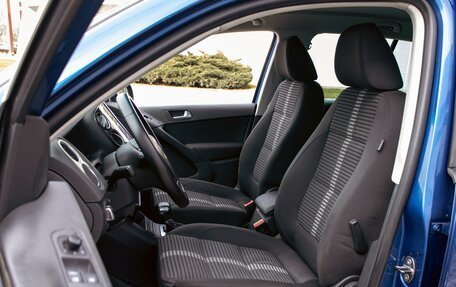 Volkswagen Tiguan I, 2010 год, 955 000 рублей, 11 фотография