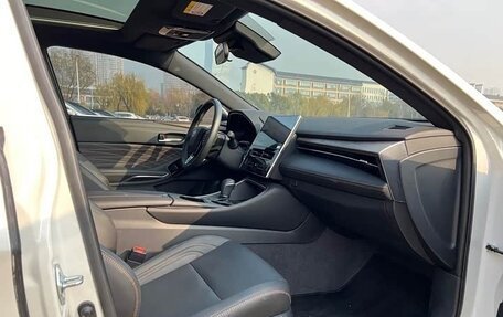 Toyota Avalon, 2025 год, 4 055 000 рублей, 8 фотография