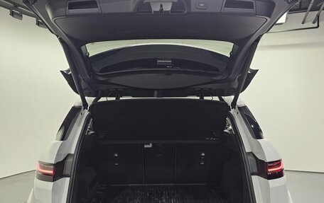 Land Rover Range Rover Evoque II, 2025 год, 7 690 000 рублей, 6 фотография