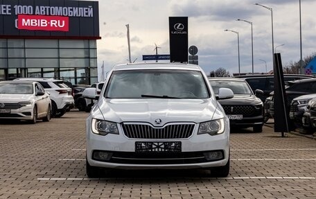 Skoda Superb III рестайлинг, 2014 год, 1 195 000 рублей, 2 фотография
