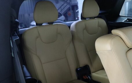 Volvo XC90 II рестайлинг, 2017 год, 2 950 000 рублей, 22 фотография