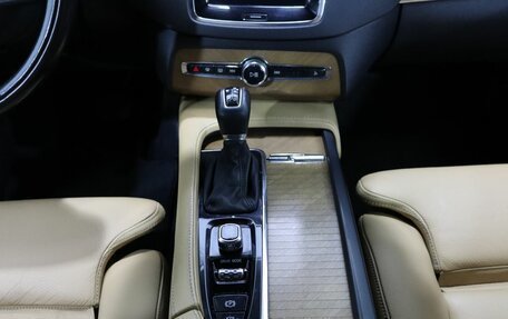 Volvo XC90 II рестайлинг, 2017 год, 2 950 000 рублей, 18 фотография